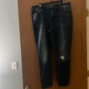 NWT Lucky Brand Distressed Skinny Jeans size 18